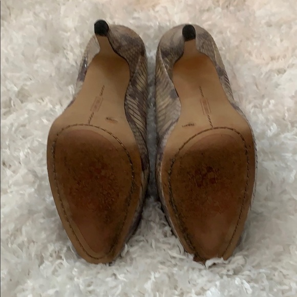 Vince Camuto Heels - Picture 3 of 3